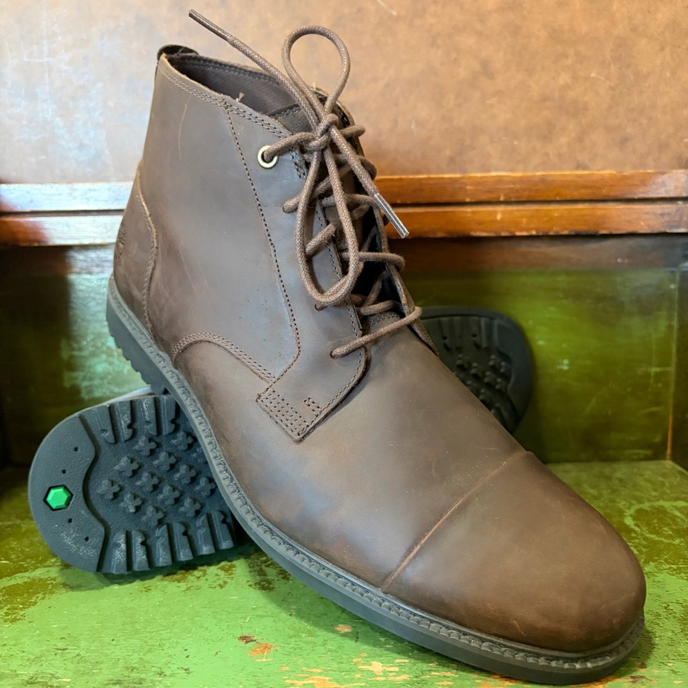Timberland Dark Brown Chukka Boots